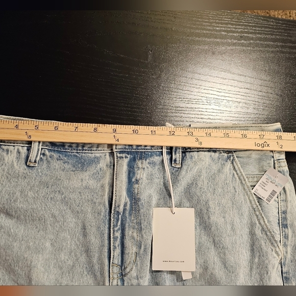 KANCAN HIGH RISE DISTRESSED BOYFRIEND LIGHT WASH JEANS, SZ 31x28 - Picture 13 of 15